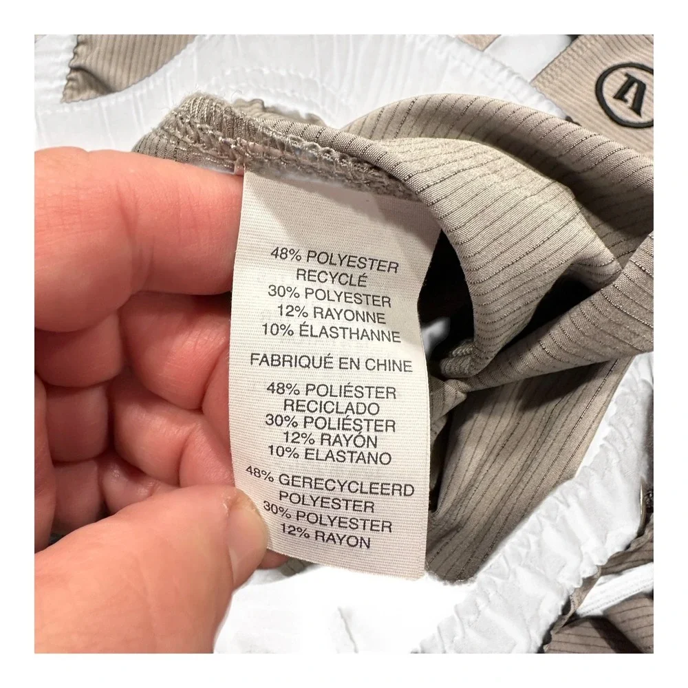 Vuori Kore Shorts Mens Size XL Stretch Drawstring Performance Lined v390 - Picture 10 of 13